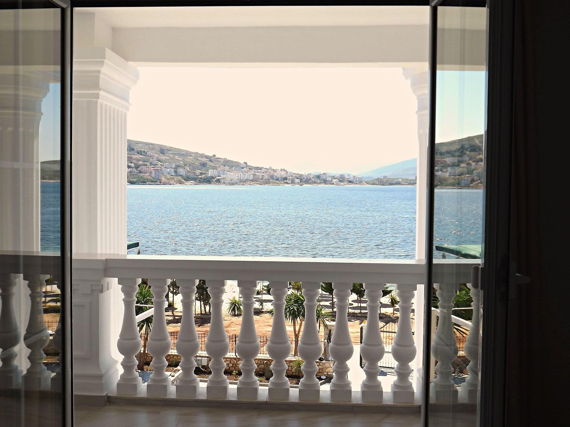 Hotel Vila Kalcuni Sarandë エクステリア 写真